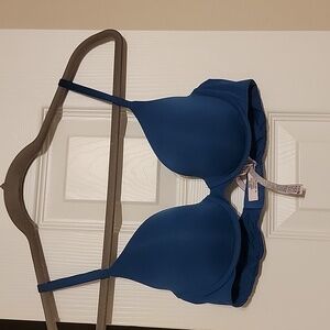 Victoria Secret Teal T shirt bra